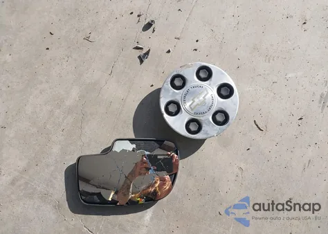 2002 Chevrolet Silverado 1500 Lt from USA, damaged, VIN 1GCEK19T72E206196